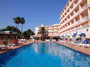 Invisa Hotel Es Pla - Adults Only