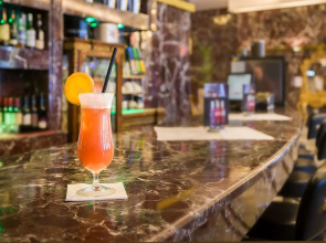 Отель Unique Dortmund