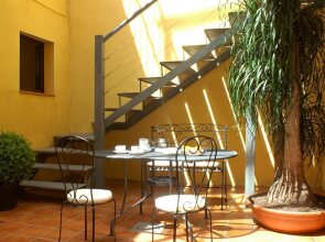 AinB Las Ramblas-Guardia Apartments