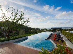 Surin Loft by Holiplanet