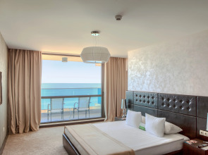 INTERNATIONAL Hotel Casino & Tower Suites