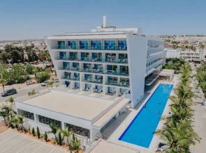 Tasia Maris Seasons Hotel - Adults Only