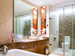 Отель Hyatt Regency Bangkok Suvarnabhumi Airport