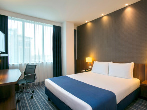Holiday Inn Express Amsterdam - South by IHG