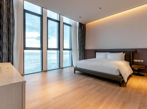 S. Sriracha Hotel and Residence