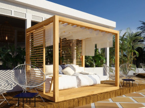 Corallium Beach by Lopesan Hotels - Adults Only