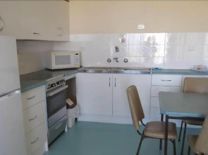 Stansbury Holiday Motel