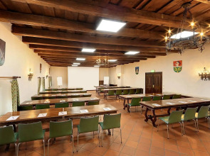 Hotel Schloss Weikersdorf