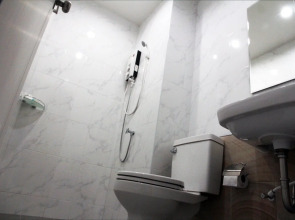 S2 Airport Residence