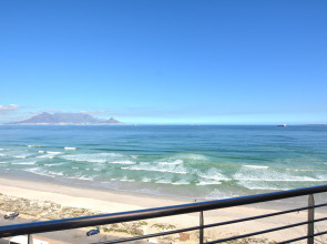 Blaauwberg Beach Hotel