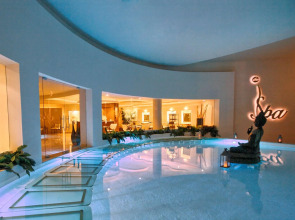 Отель Seadust Cancun Family Resort