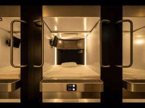 Capsule Plus Yokohama Sauna & Capsule