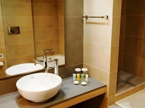 Capital Coast Resort & Spa