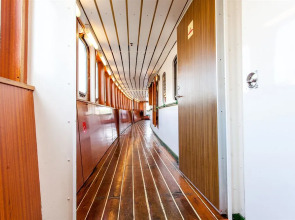 MS Birger Jarl - Hotel & Hostel