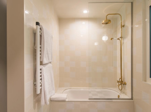 Hotel Vincci The Mint