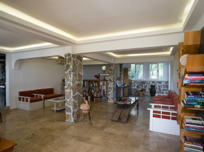 Hotel Pataros