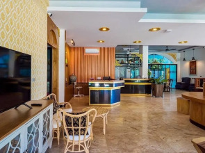 Coco Paradiso Phuket Hotel