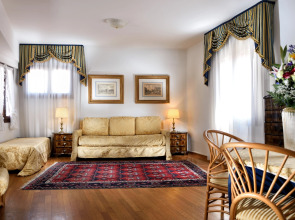 Отель Royal San Marco 