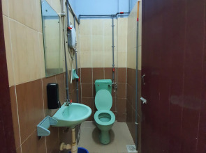 SPOT ON 90137 Casavilla Hotel Pudu