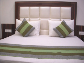 Hotel Tashkent Palace