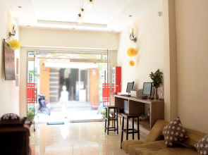 The Alley Saigon Hotel