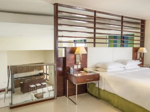 Hilton Dubai The Walk