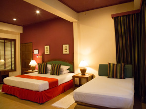 White House Beach Resort And Spa