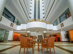 Golden Beach Cha-Am Hotel