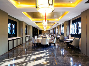 Royal Garden Hotel Shanghai