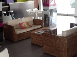 Captain Karas Holiday Apartments