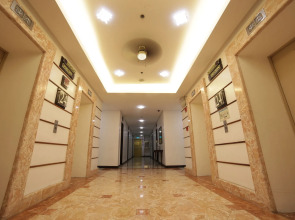 Regency Grand Suites