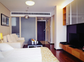 Qingdao Housing International Hotel