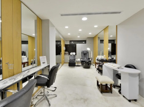 Napa Mermaid Hotel & Suites