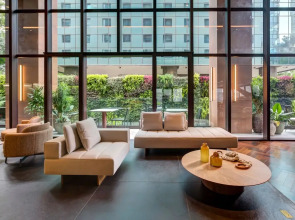 Qoya São Paulo Paulista, Curio Collection by Hilton