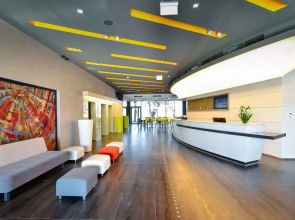 Best Western Plus Lakeside Hotel