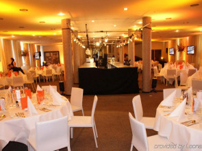 Leonardo Hotel IJmuiden Seaport Beach