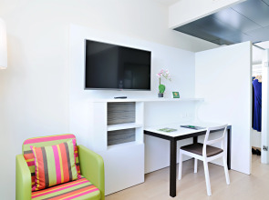 harry’s home München Moosach hotel & apartments