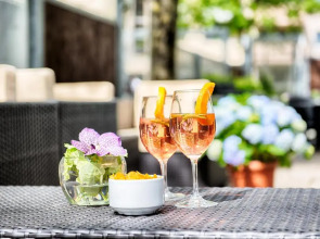 Leonardo Hotel & Residenz München