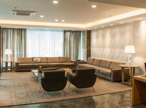 Mirasol Copacabana Hotel