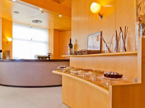 Mediterranea Hotel & Convention Center