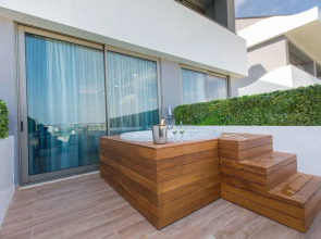 Отель Victory Be Mine 