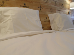 Decanting Porto House