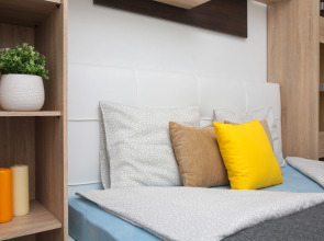 Апартаменты Апартик с выходом к озеру