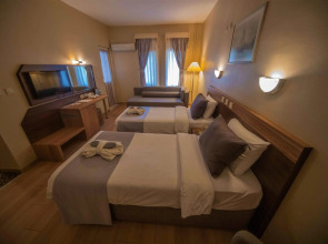 Herakles Thermal Hotel