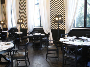 TH Roma - Carpegna Palace