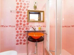 Adler Gold Guest House