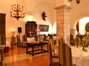 Pousada Castelo de Estremoz - Historic Hotel