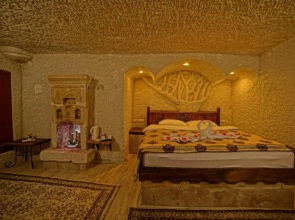 Melek Cave Hotel