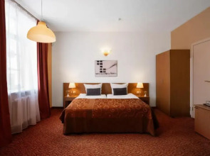 Отель Mabre Residence