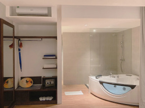 Hoang Ngoc Beach Resort